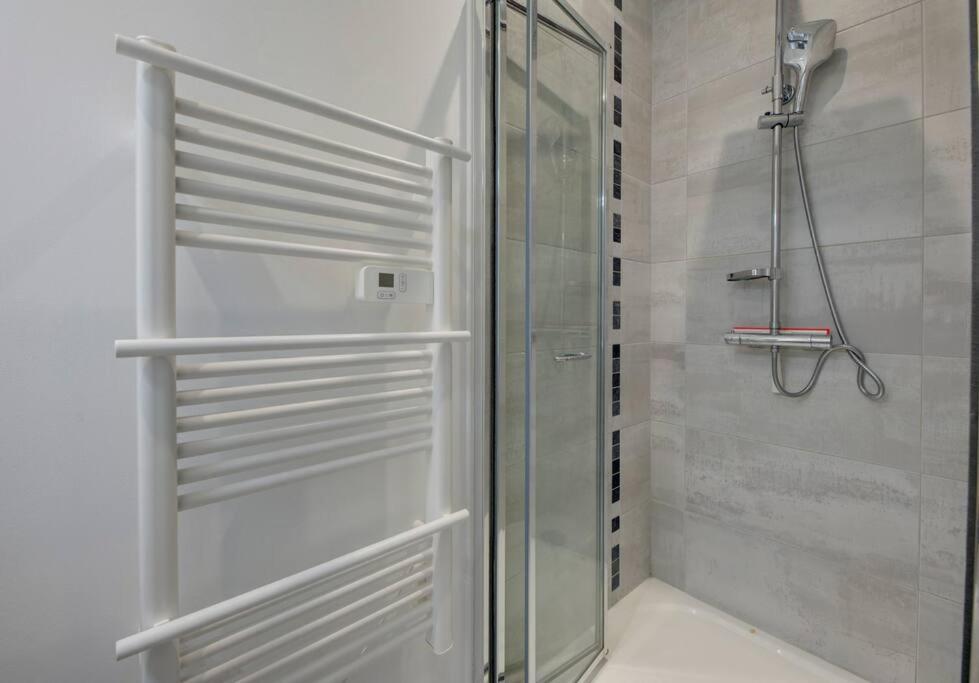 Les Forges Fond Apartment *